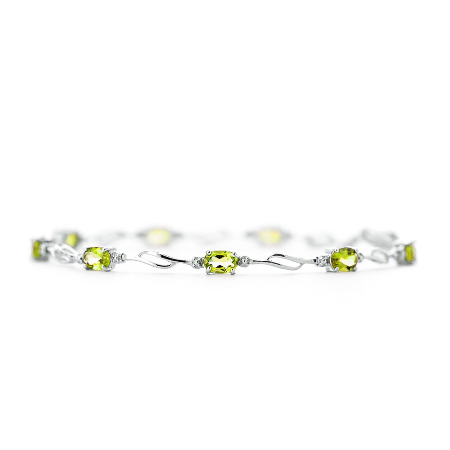 3.39 Carat 14K Solid Gold Bracelet Peridot Diamond